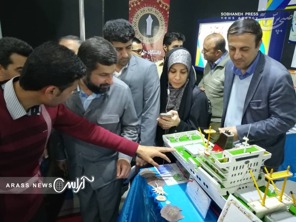 گزارش تصویری/هشتمین نمایشگاه توانمندی های صنعتی، تولیدی و خدمات فنی، مهندسی استان خوزستان با حضور آیت الله جزایری نماینده ولی فقیه در استان خوزستان و غلامرضا شریعتی استاندار افتتاح شد