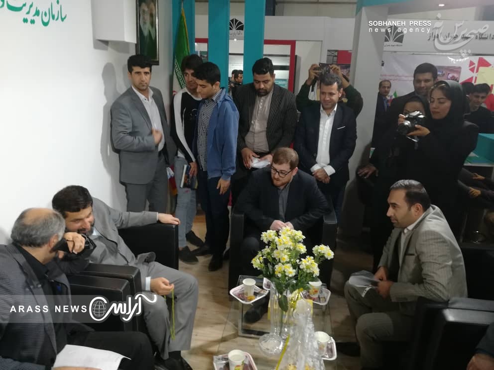 گزارش تصویری/هشتمین نمایشگاه توانمندی های صنعتی، تولیدی و خدمات فنی، مهندسی استان خوزستان با حضور آیت الله جزایری نماینده ولی فقیه در استان خوزستان و غلامرضا شریعتی استاندار افتتاح شد