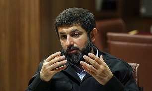سدهای کرخه و دز مشکل خاصی ندارند/ برخی افراد در معرض سیل روستاها را تخلیه نمی‌کنند/ با بارش‌های اخیر تالاب‌های فصلی و کانون‌های ریزگردها تا دو سال بیمه می‌شوند