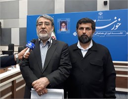 گزارش مستقیم وزیر کشور به مردم از شهر اهواز: شهر های عمده دشت آزادگان و اهواز از نفوذ سیلاب مصون مانده است / بیش از ۴۰ هزار نفر اسکان موقت یافته اند / مهار سیلاب جز با همکاری خوب مردم امکان پذیر نبود