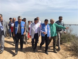 استاندار البرز: برای تحکیم زیرساخت ها و تقویت سیل بندها تیم البرز در خوزستان می ماند/برای مقابله با بحران های احتمالی ناشی از موج جدید بارش ها در البرز آماده هستیم