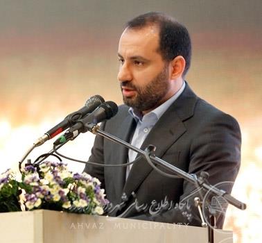 شهردار اهواز عنوان کرد: شتاب بیشتر توسعه اهواز با حضور قرارگاه خاتم الانبیا (ص)