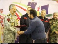 تقدیر دریادار سیاری از خدمات شرکت فولاد اکسین خوزستان در سیل