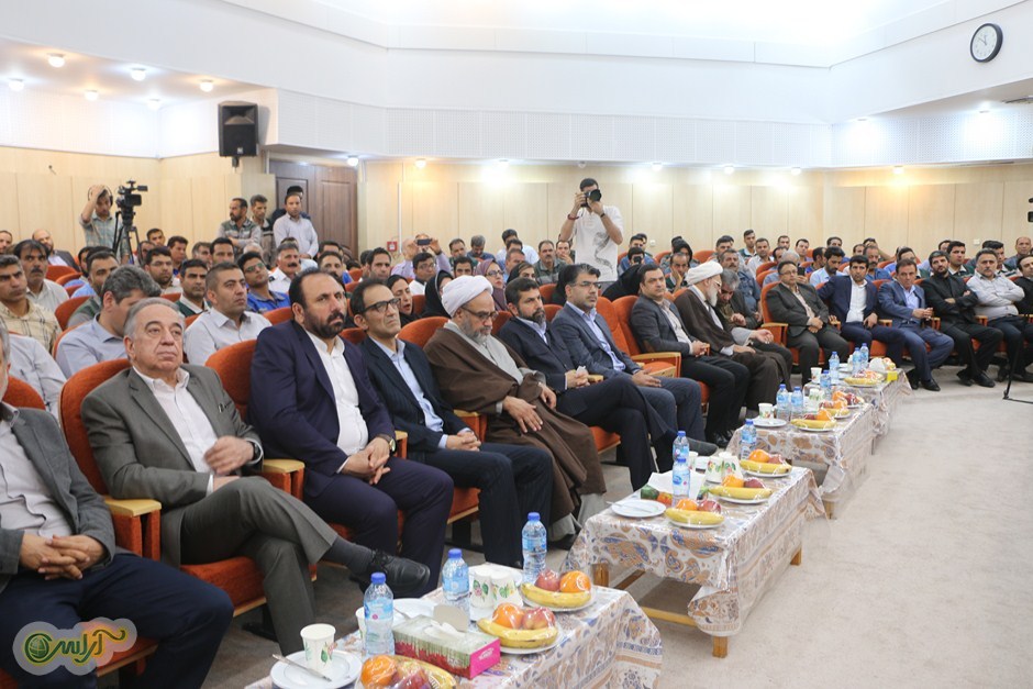 مراسم گرامیداشت روز کارگر با حضور استاندار خوزستان در پتروشیمی امیر کبیر ماهشهر برگزار شد