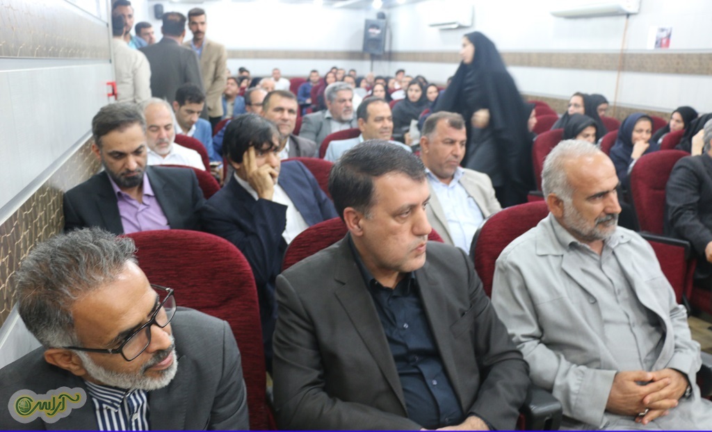 همایش تبیین بیانیه گام دوم انقلاب اسلامی در مرکز آموزش علمی کاربردی شهرداری اهواز