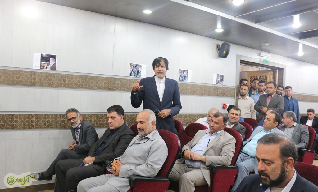 همایش تبیین بیانیه گام دوم انقلاب اسلامی در مرکز آموزش علمی کاربردی شهرداری اهواز