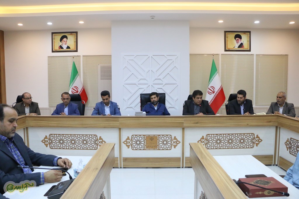 استاندارخوزستان از کارکنان معاونت هماهنگی امور عمرانی فعال در مهار سیل تقدیر کرد