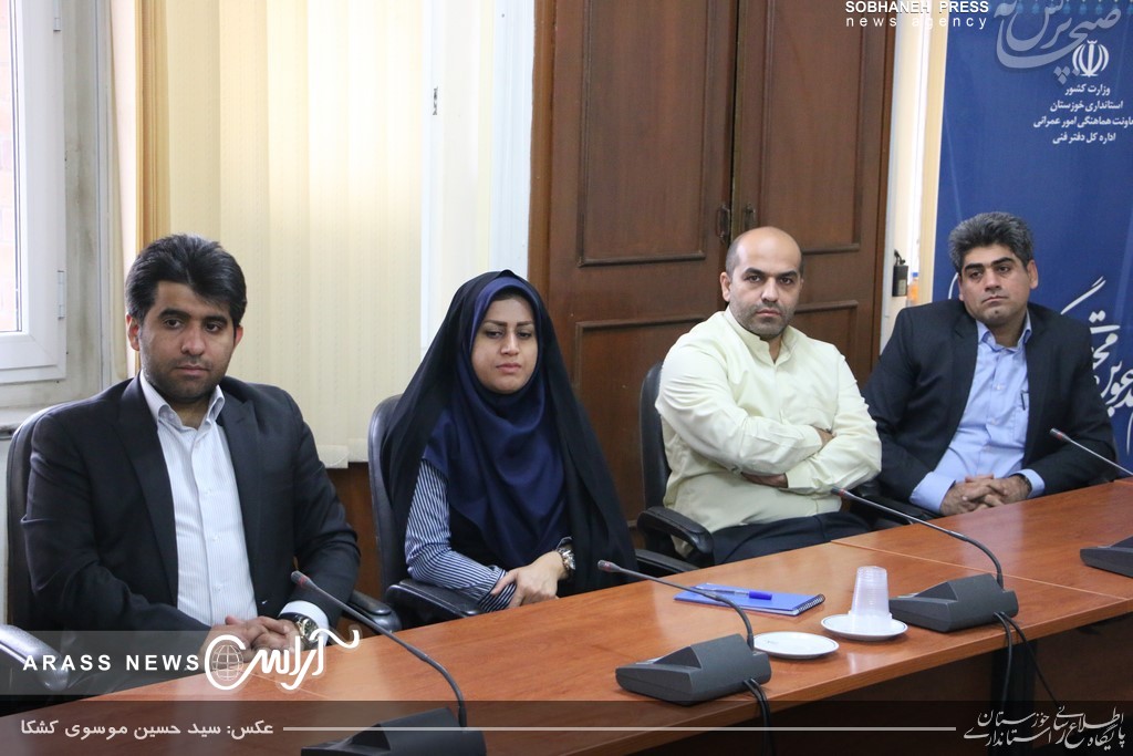 گزارش تصویری / جلسه تنفیذ احکام کار گروه های فرهنگی، تبلیغات و اطلاع رسانی کمیته نوسازی و بازسازی مناطق سیل زده استان