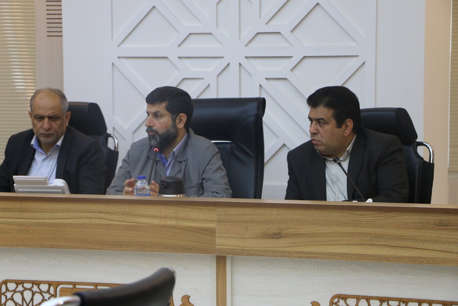 استاندار خوزستان: کشاورزان خوزستانی محدویت کشت ندارند
