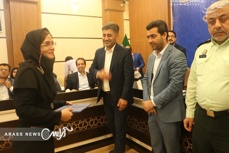گزارش تصویری/ مراسم قدردانی از روابط عمومی دستگاه های اجرایی استان بابت فعالیت های دوره بحران سیل خوزستان
