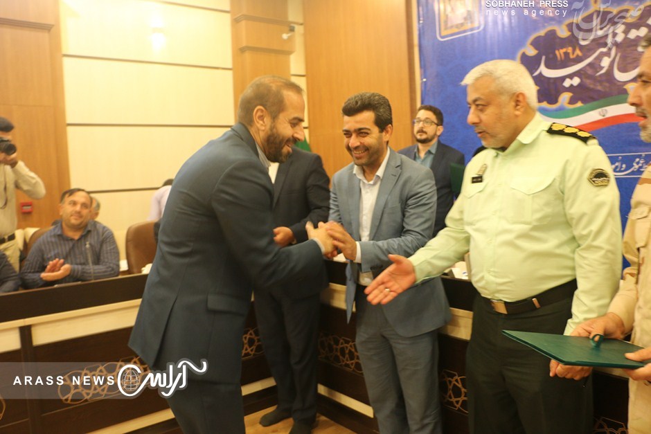 گزارش تصویری/ مراسم قدردانی از روابط عمومی دستگاه های اجرایی استان بابت فعالیت های دوره بحران سیل خوزستان