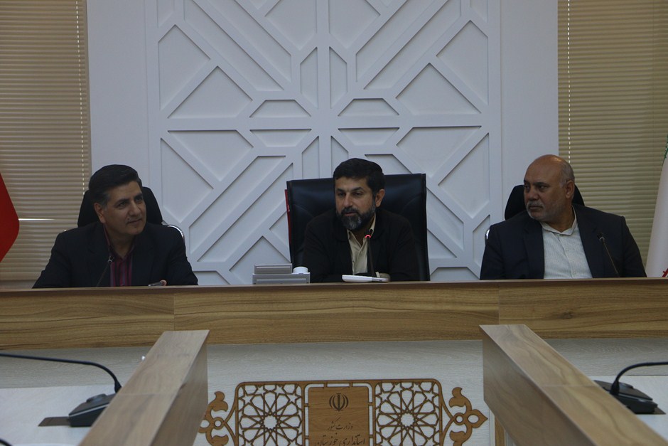 تفاهم‌نامه بازسازی شبکه برق مناطق سیل زده به امضا رسید