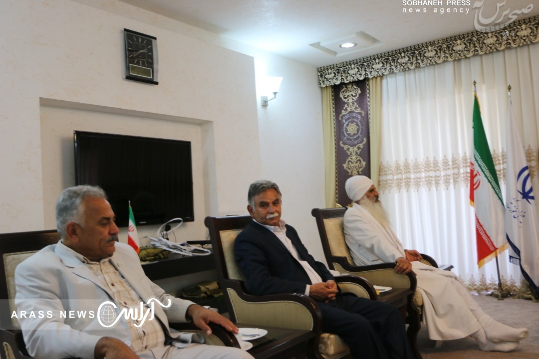 گزارش تصویری/ دیدار عیدانه نمایندگان جامعه صابئین مندایی با استاندار خوزستان به مناسبت عید سعید فطر