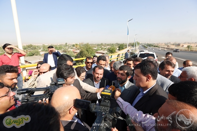 استاندار خوزستان: شهردار منتخب اهواز الحق و الانصاف در راستای وظایف خود وقت زیادی گذاشته است