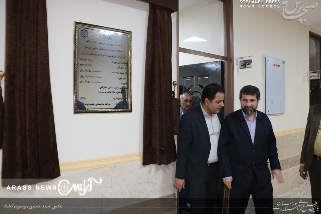 گزارش تصویری / افتتاح یک باب مدرسه در منطقه زرگان اهواز با حضور استاندار خوزستان
