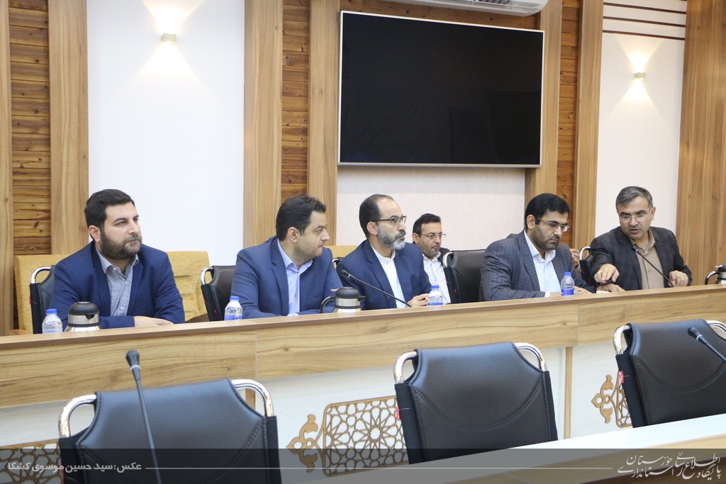 گزارش تصویری / جلسه توانمند سازی مناطق حاشیه اهواز با حضور استاندار خوزستان