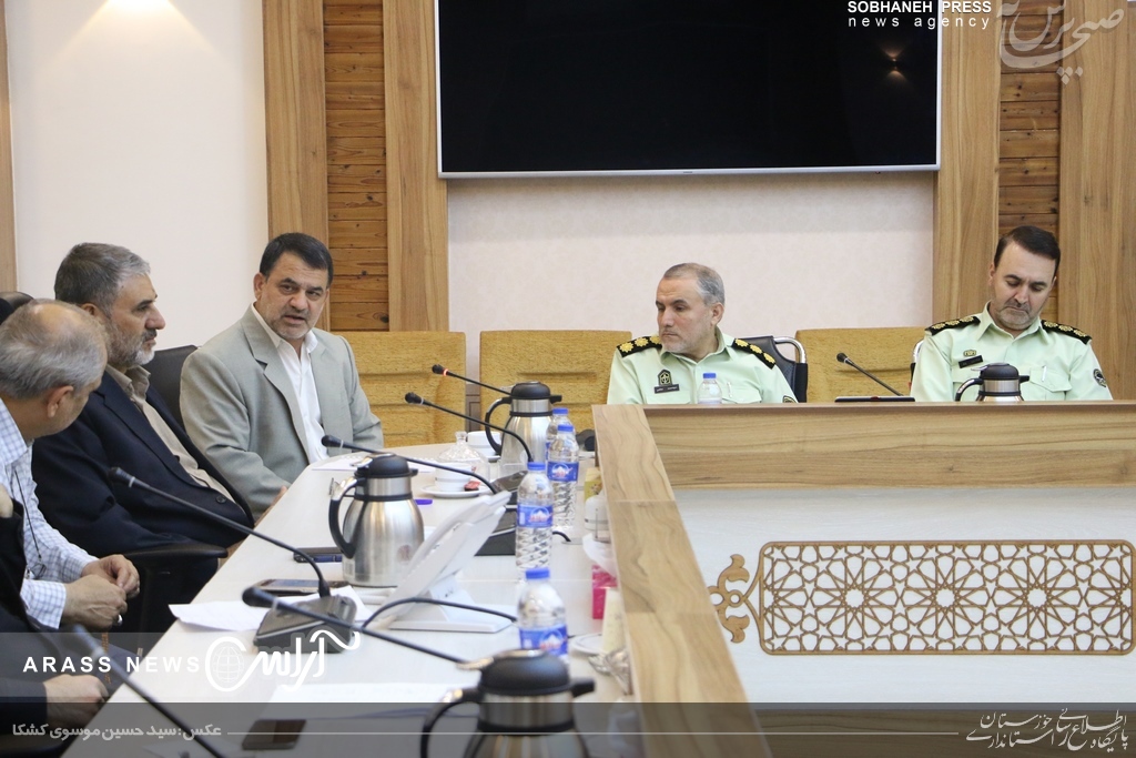 گزارش تصویری / جلسه توانمند سازی مناطق حاشیه اهواز با حضور استاندار خوزستان