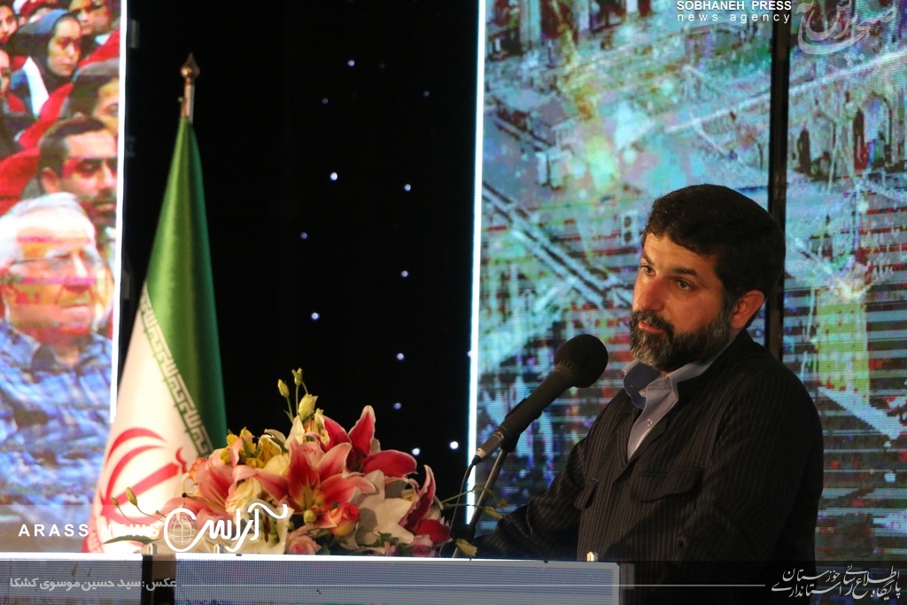 گزارش تصویری / حضور استاندار خوزستان در مراسم جشن پایانی طرح استانی جوانه‌ها و بورسیه دانش آموزان مناطق محروم