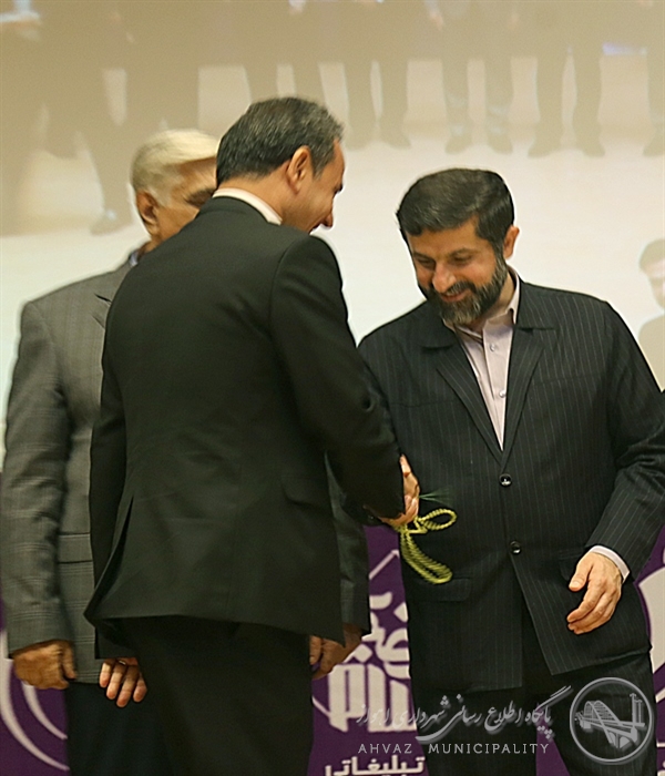کسب عنوان برترین برترین های روابط عمومی های استان توسط اداره کل ارتباطات و امور بین الملل شهرداری اهواز