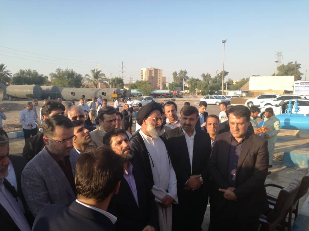 42 هزار متر مکعب به ظرفیت روزانه شبکه آب اهواز افزوده شد / استاندار خوزستان از حل عمده مشکلات شبکه آب اهواز ظرف یک ماه آینده خبر داد