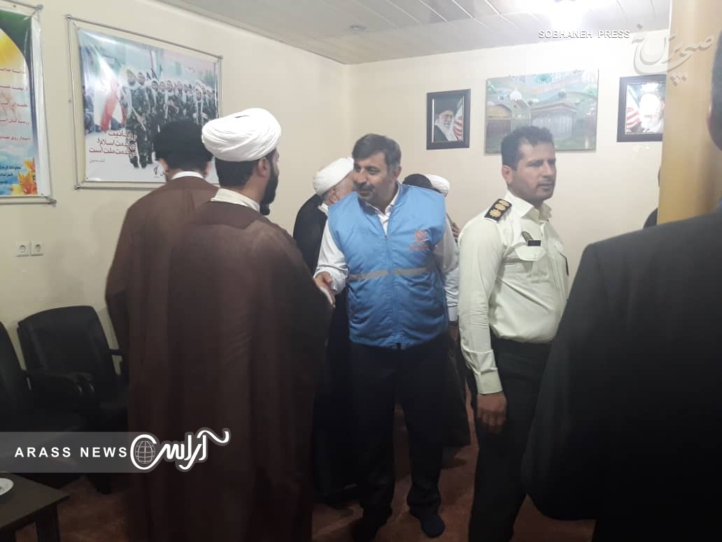 گزارش تصویری /بازدید  دکتر کیامرث حاجی زاده معاون توسعه مدیریت و منابع استانداری خوزستان از مناطق زلزله زده شهرستان مسجدسلیمان
