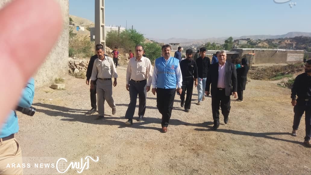 گزارش تصویری /بازدید  دکتر کیامرث حاجی زاده معاون توسعه مدیریت و منابع استانداری خوزستان از مناطق زلزله زده شهرستان مسجدسلیمان