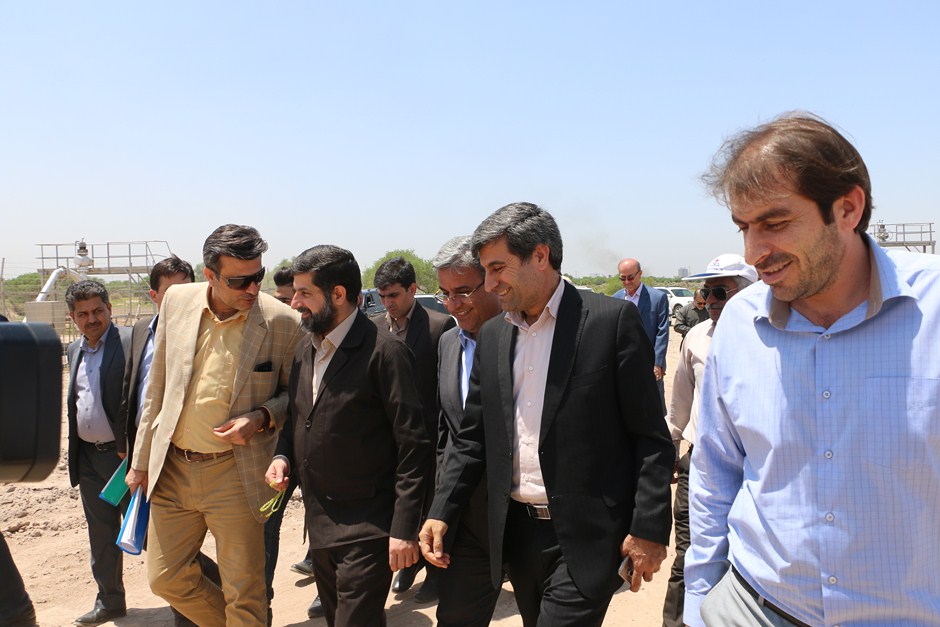 بازدید استاندار خوزستان از روند اجرایی پروژه های شهری