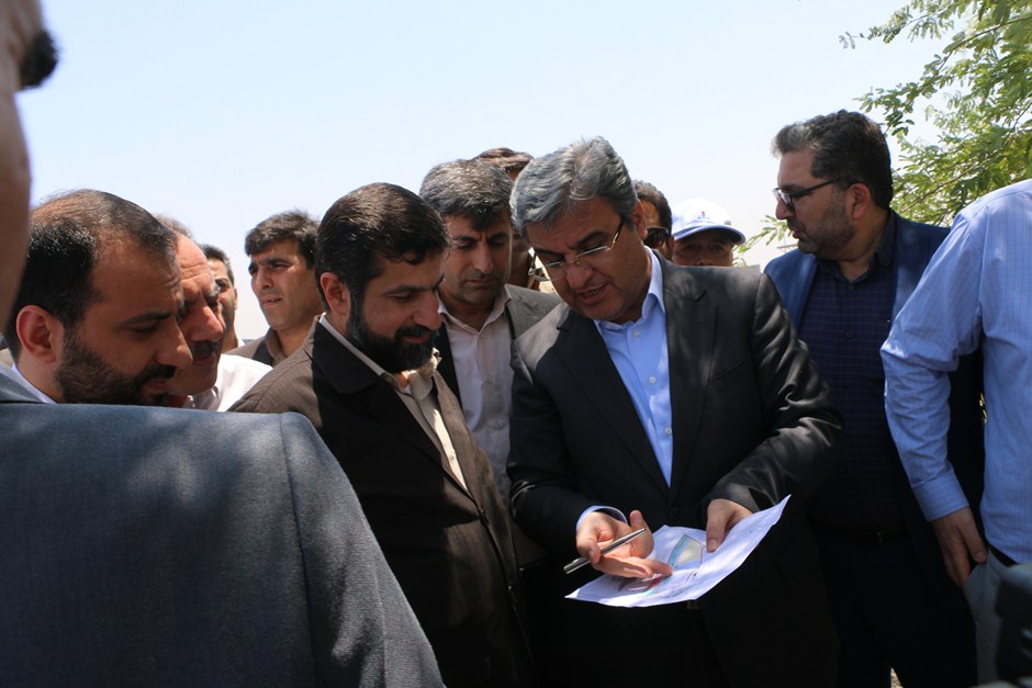 بازدید استاندار خوزستان از روند اجرایی پروژه های شهری