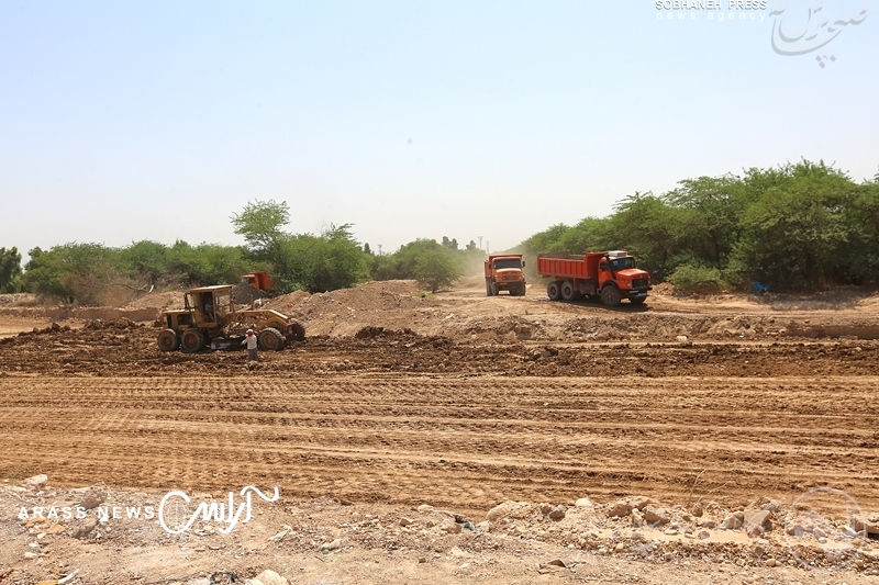 گزارش تصویری/ بازدید استاندار خوزستان و شهردار اهواز از پروژه 15 کیلومتر ساحل سازی شرق کارون