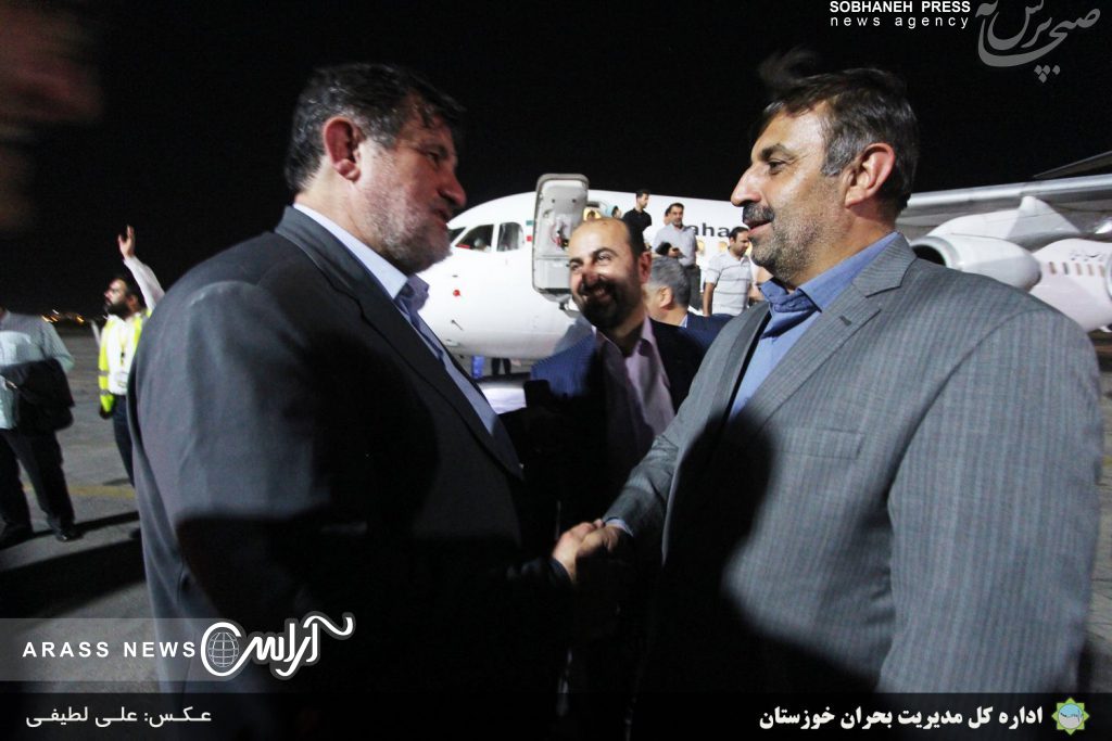 گزارش تصویری /ورود معاون وزیر کشور و رئیس سازمان مدیریت بحران کشور به خوزستان