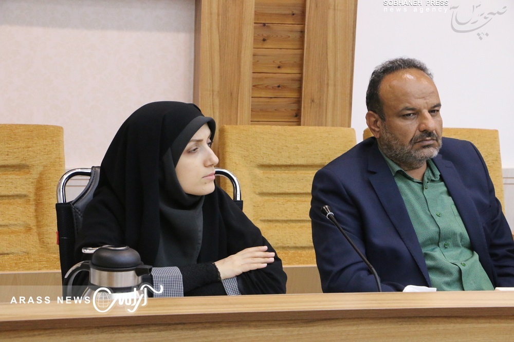 گزارش تصویری / جلسه مبارزه با قاچاق کالا و ارز استان با حضور استاندار خوزستان