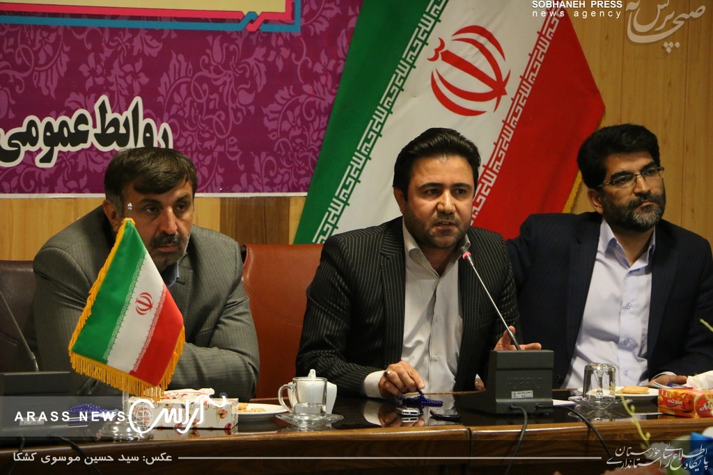 گزارش تصویری / بازدید رئیس سازمان مدیریت بحران کشور از مناطق زلزله زده مسجد سلیمان
