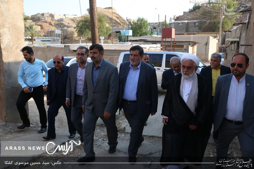 گزارش تصویری / بازدید رئیس سازمان مدیریت بحران کشور از مناطق زلزله زده مسجد سلیمان