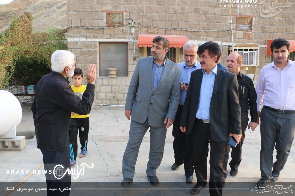 گزارش تصویری / بازدید رئیس سازمان مدیریت بحران کشور از مناطق زلزله زده مسجد سلیمان