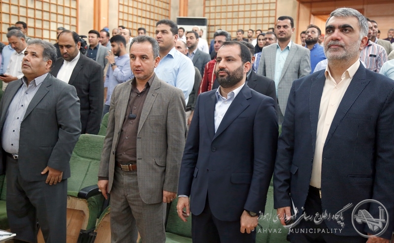 شاعری: بخش اعظمی از مشکلات خدمات شهری با نظارت، دقت و مدیریت برطرف می شود