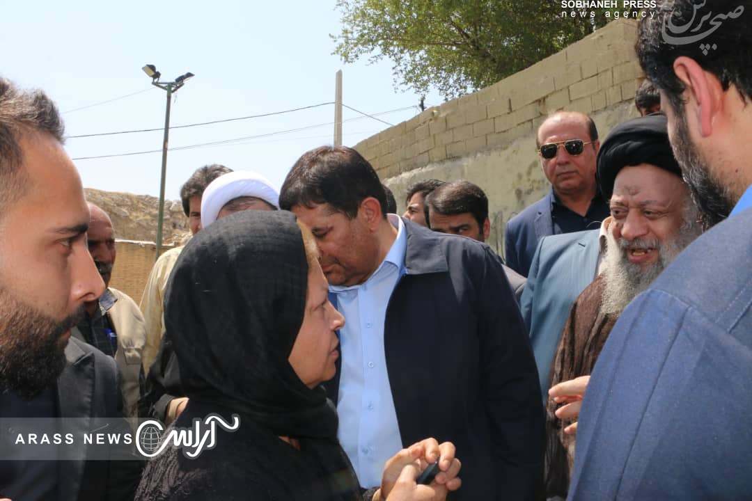 گزارش تصویری / بازدید رئیس ستاد اجرایی فرمان حضرت امام و استاندار خوزستان از مناطق زلزله زده شهرستان مسجدسلیمان