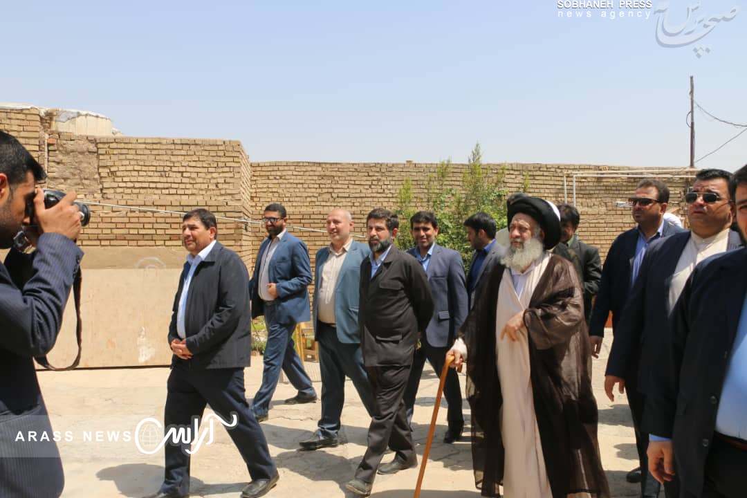 گزارش تصویری / بازدید رئیس ستاد اجرایی فرمان حضرت امام و استاندار خوزستان از مناطق زلزله زده شهرستان مسجدسلیمان