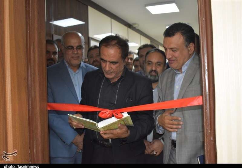 دولت در کنار کارآفرینان و تولید کنندگان است