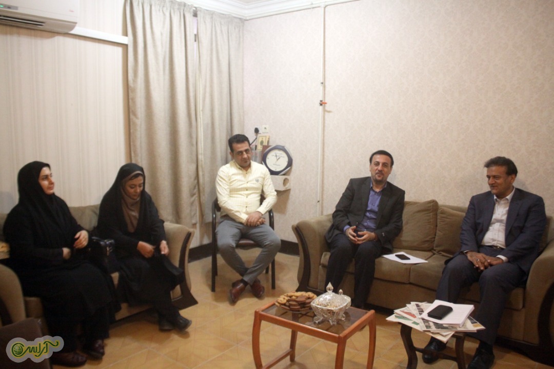 دیدار مدیرعامل شهرک های صنعتی خوزستان با گروه رسانه ای آراس به مناسبت فرا رسیدن روز خبرنگار