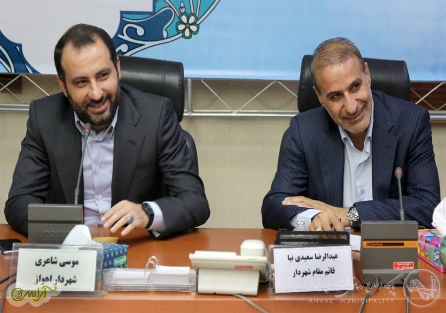 شهردار اهواز: استاندار خوزستان دلسوزانه در کنار مدیریت شهری است