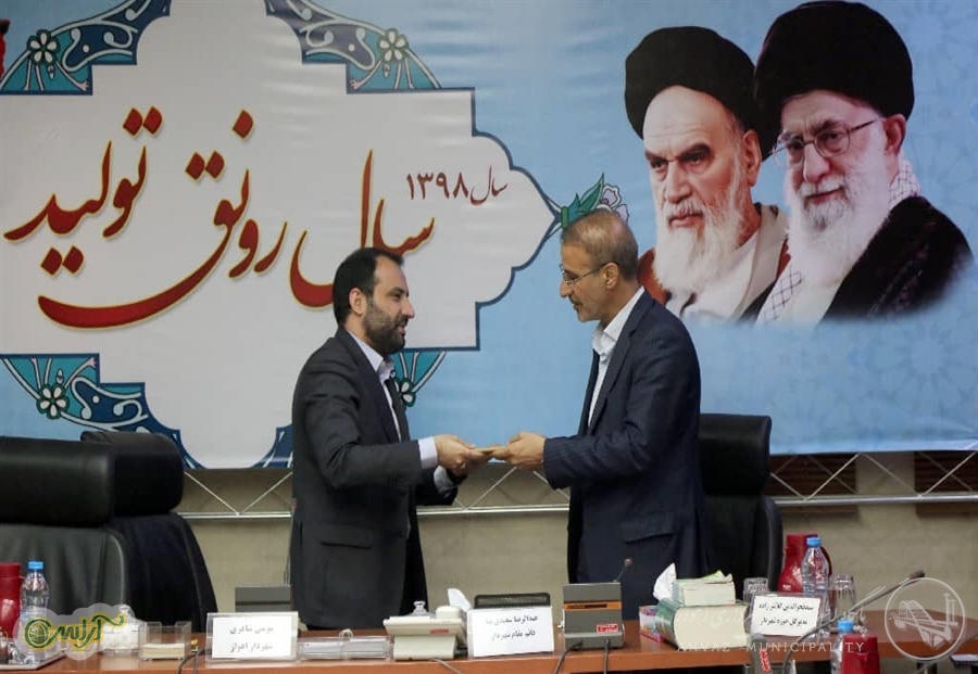 شهردار اهواز: استاندار خوزستان دلسوزانه در کنار مدیریت شهری است