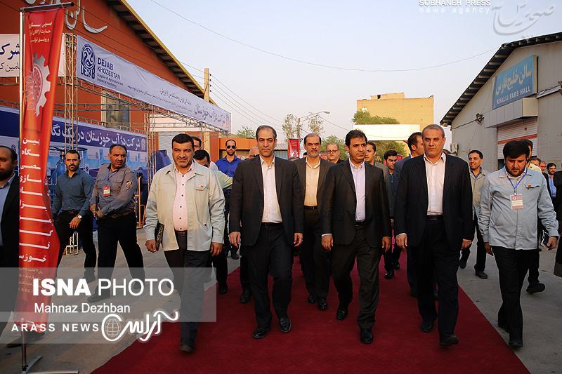 گزارش تصویری / افتتاح اولین نمایشگاه تخصصی بومی سازی قطعات،تجهیزات و مواد گروه فولاد خوزستان
