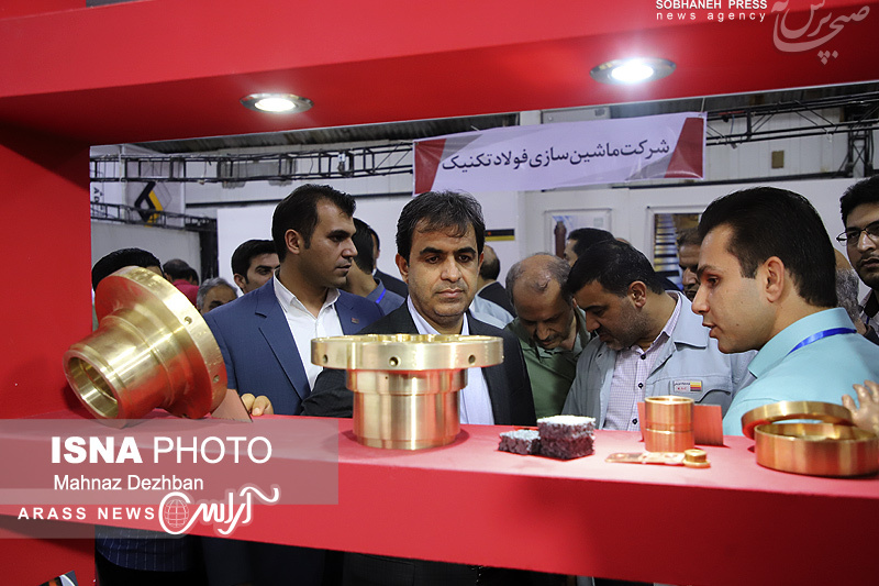 گزارش تصویری / افتتاح اولین نمایشگاه تخصصی بومی سازی قطعات،تجهیزات و مواد گروه فولاد خوزستان