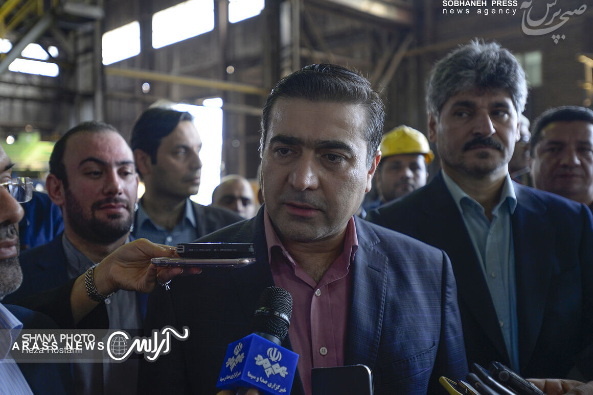 گزارش تصویری/ بازدید از کارخانه‌های لوله‌سازی اهواز و فولاد اکسین خوزستان