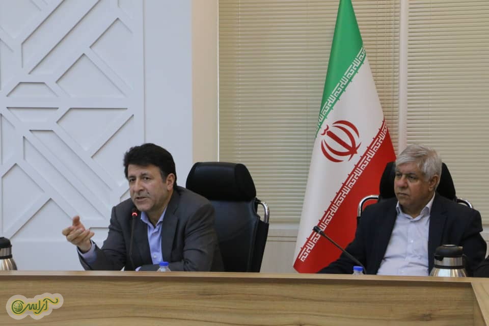 استاندار خوزستان تاکید کرد: هرس درختان کونوکارپوس در شهرهای استان باید طی ۲ ماه آینده