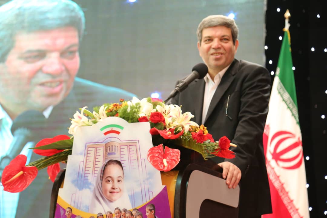 رئیس سازمان نوسازی مدارس کشور از منطقه سیل زده بامدژ در خوزستان بازدید کرد
