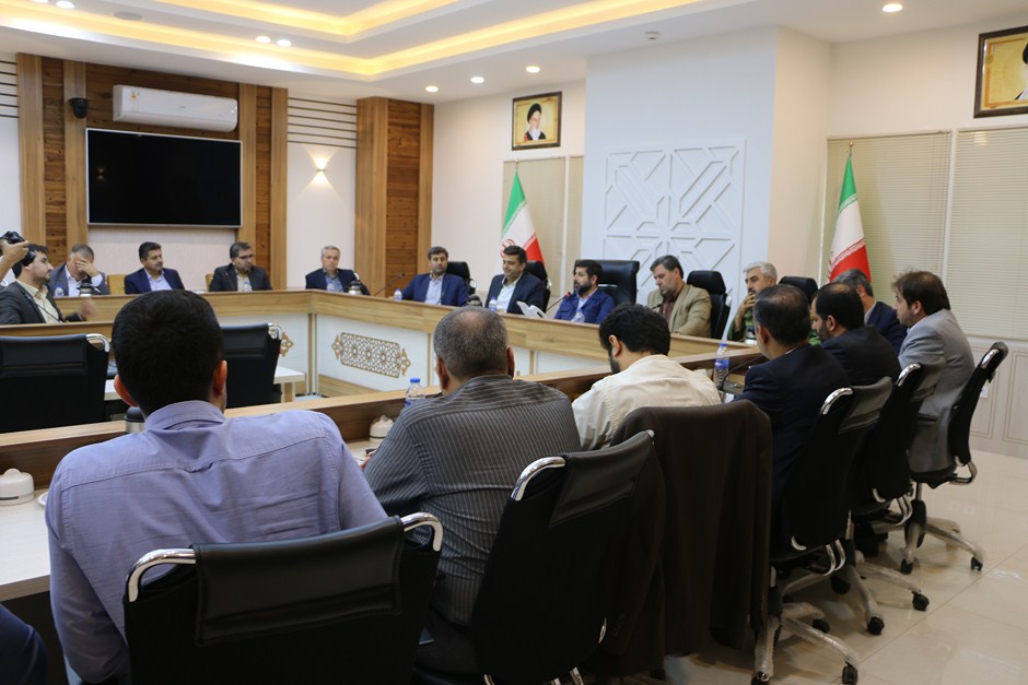 نشست بررسی پیشرفت پروژه جاده ساحلی اهواز - ملاثانی برگزار شد