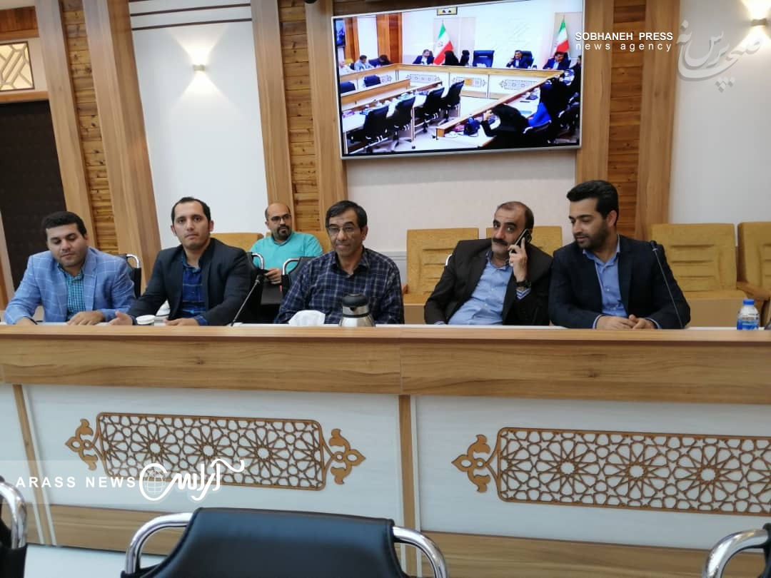 گزارش تصویری / نشست استاندار با فعالان احزاب و تشکل های سیاسی اصلاح طلب خوزستان