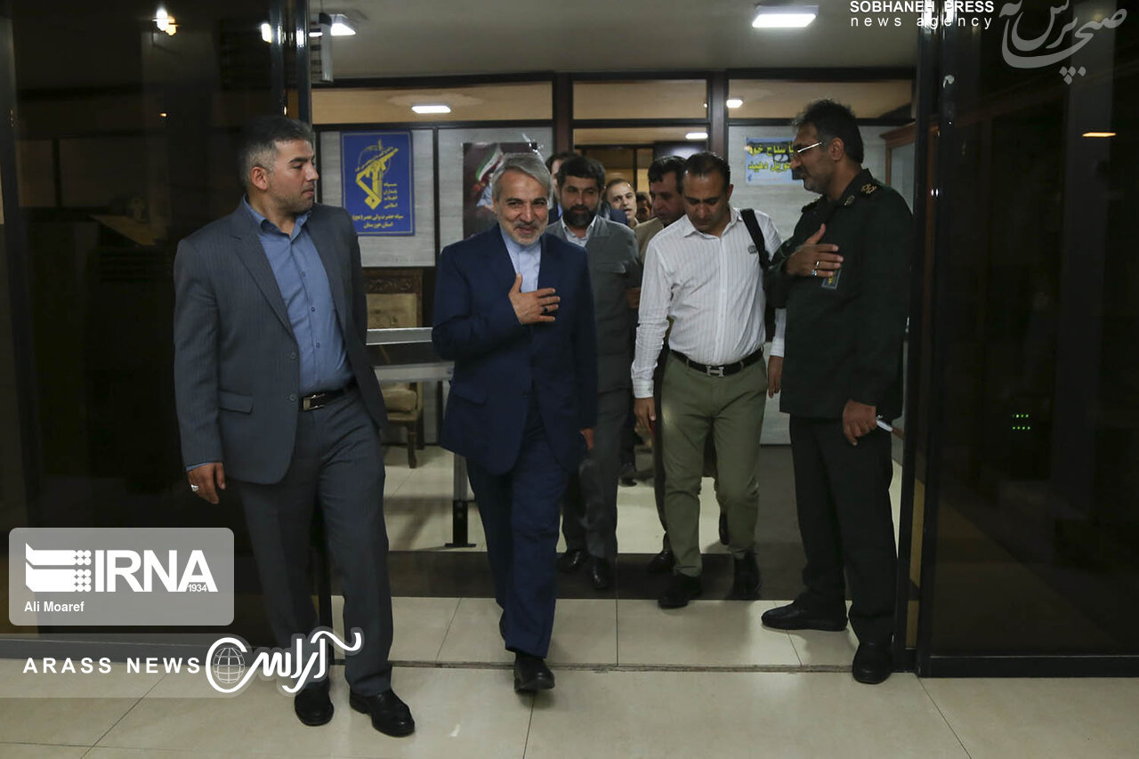 گزارش تصویری / ورود رئیس سازمان برنامه و بودجه کشور به استان خوزستان