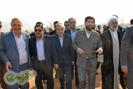 آیین آغاز به کار آماده سازی زمین برای احداث واحدهای مسکونی زلزله زده شهرستان مسجدسلیمان